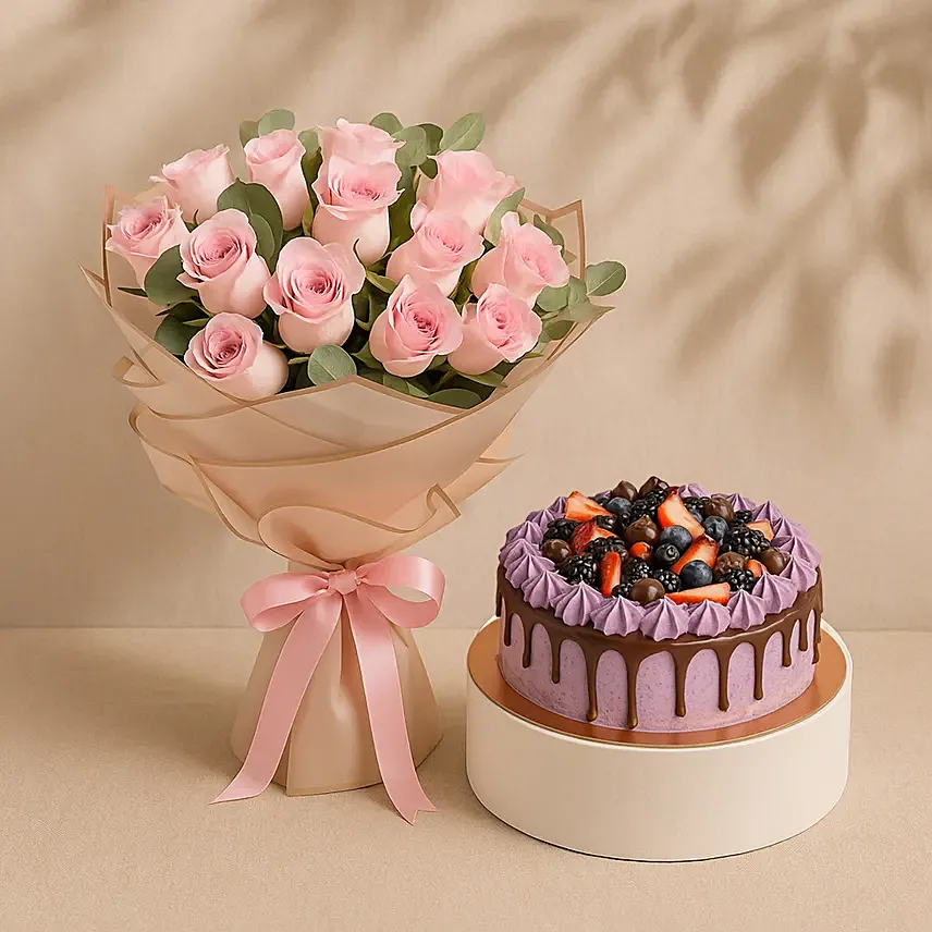 Pink Roses Bouquet With Chocolate Berry Cake