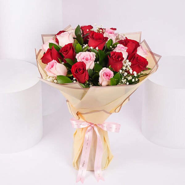 Roses Bouquet of 10 Pink n 10 Red